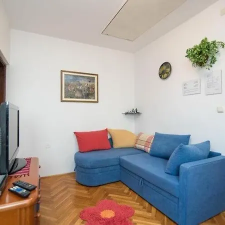 Natasa- One Bedroom With Balcony A1 - St Apartment *