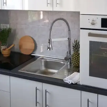 Natasa- One Bedroom With Balcony A1 - St