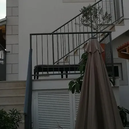 Natasa- One Bedroom With Balcony A1 - St *