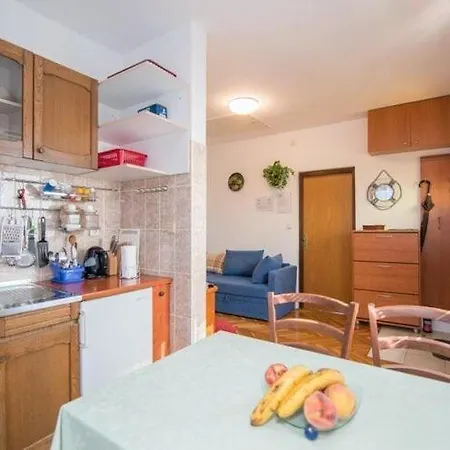 Apartamento Natasa- One Bedroom With Balcony A1 - St Supetar