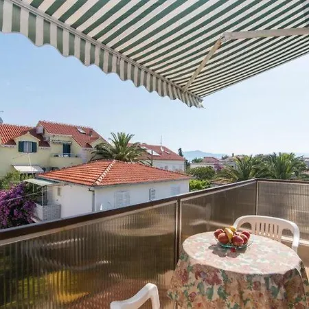 Natasa- One Bedroom With Balcony A1 - St * Supetar